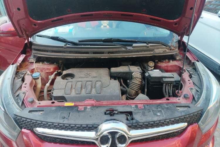 Used BAIC Senova X25 2015 1.5L Manual Elite Edition Engine Bay