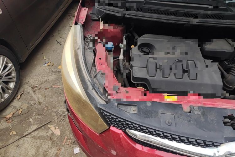 Used BAIC Senova X25 2015 1.5L Manual Elite Edition Engine Bay Right