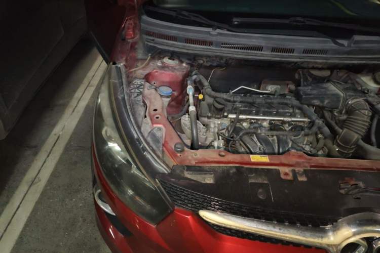 Used BAIC Senova X25 2015 1.5L Automatic Elite Model Engine Bay Right
