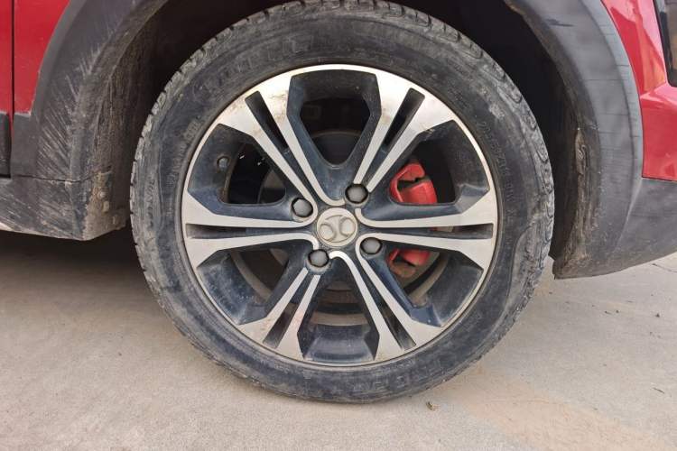 Used BAIC Senova X25 2015 1.5L Manual Elite Edition Exterior 1