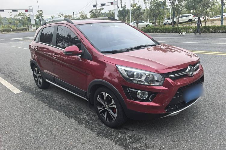 Used BAIC Senova X25 2015 1.5L Automatic Elite Model Exterior 2