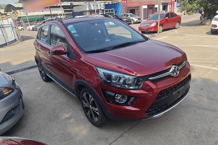 Used BAIC Senova X25 2015 1.5L Manual Elite Edition Exterior 2