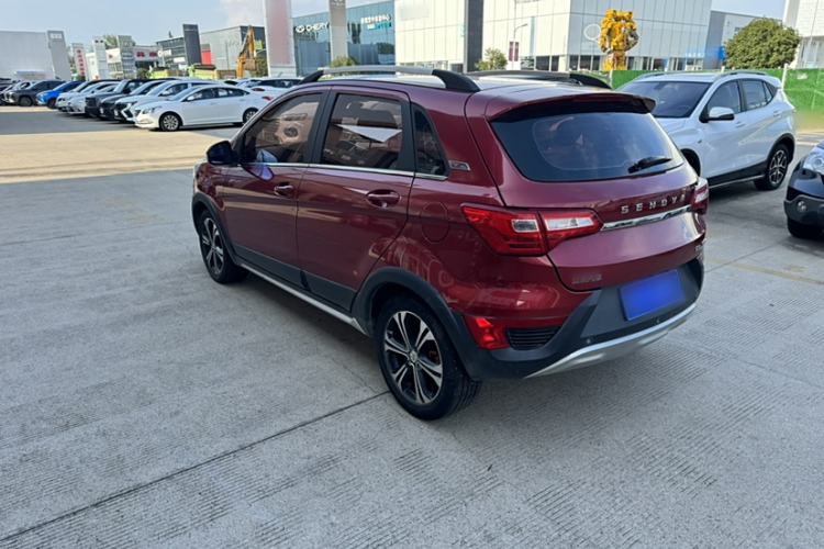 Used BAIC Senova X25 2015 1.5L Manual Elite Edition Exterior 3