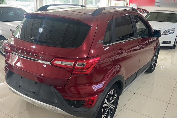 Used BAIC Senova X25 2015 1.5L Automatic Elite Model Exterior 4