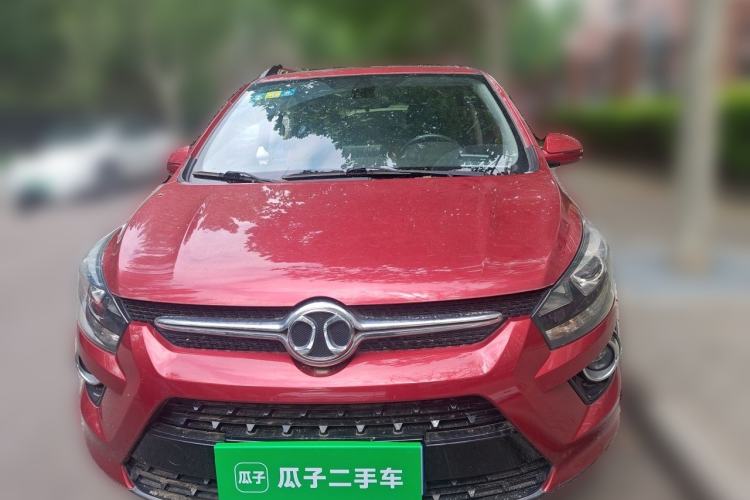 Used BAIC Senova X25 2015 1.5L automatic luxury version Front