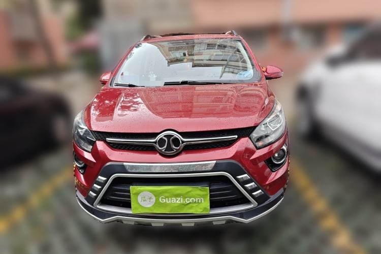 Used BAIC Senova X25 2015 1.5L Manual Elite Edition Front
