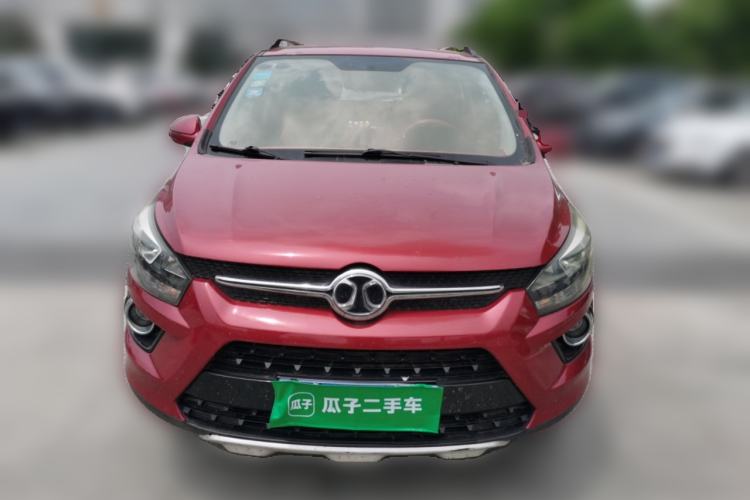 Used BAIC Senova X25 2015 1.5L manual Comfort trim level Front
