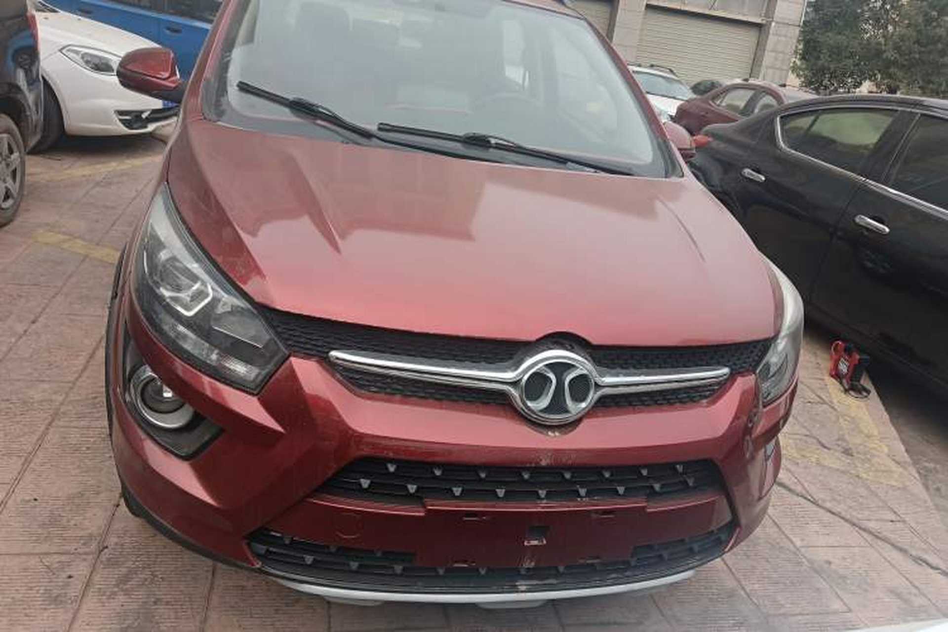 Used BAIC Senova X25 2015 1.5L manual Comfort trim level Front