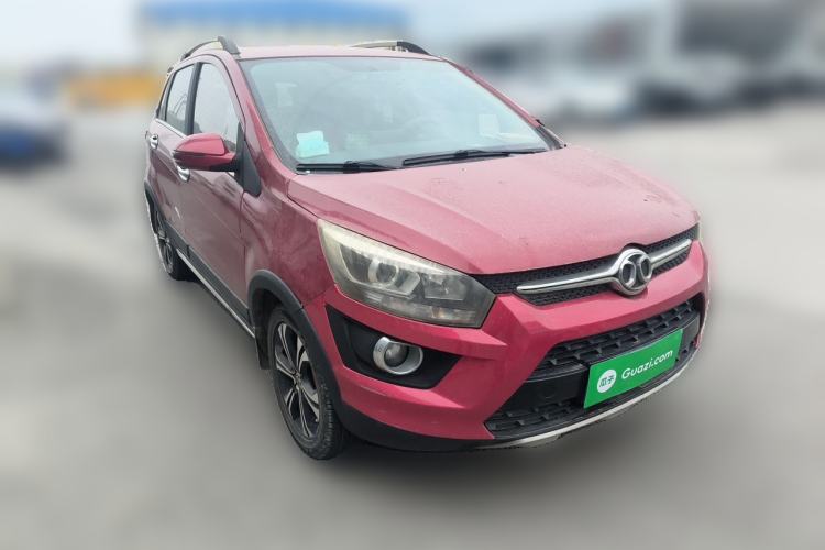 Used BAIC Senova X25 2015 1.5L Manual Elite Edition Front Right 45 Deg