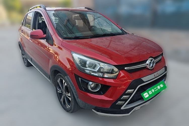 Used BAIC Senova X25 2015 1.5L Automatic Elite Model Front Right 45 Deg