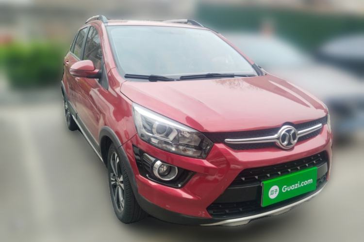 Used BAIC Senova X25 2015 1.5L Manual Elite Edition Front Right 45 Deg