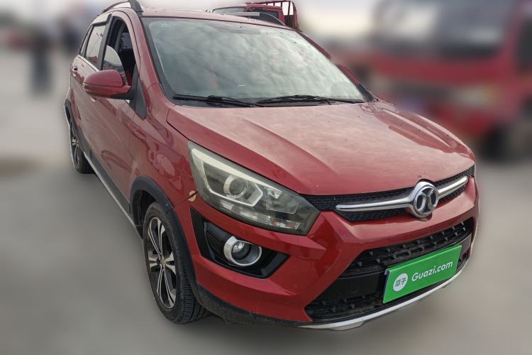 Used BAIC Senova X25 2015 1.5L Automatic Elite Model Front Right 45 Deg