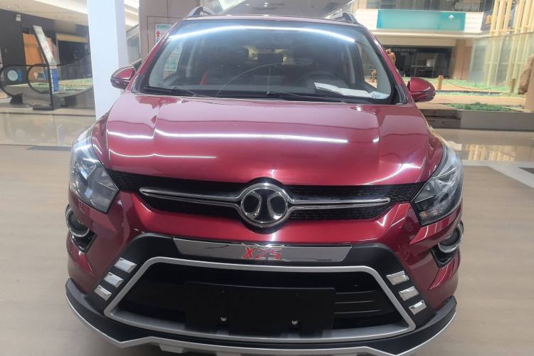 Used BAIC Senova X25 2015 1.5L Automatic Elite Model Front