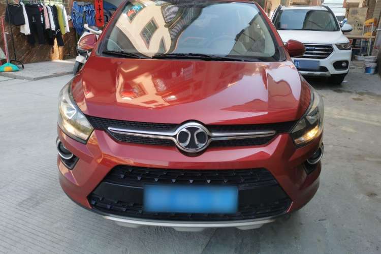 Used BAIC Senova X25 2015 1.5L Manual Elite Edition Front
