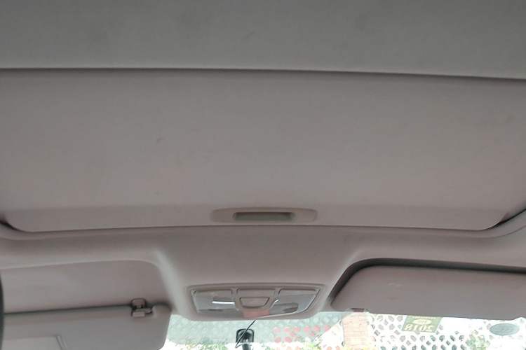 Used BAIC Senova X25 2015 1.5L Manual Elite Edition Headliner