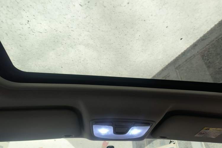 Used BAIC Senova X25 2015 1.5L Manual Elite Edition Headliner