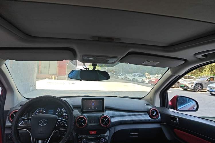 Used BAIC Senova X25 2015 1.5L Automatic Elite Model Headliner