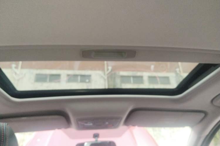 Used BAIC Senova X25 2015 1.5L Manual Elite Edition Headliner