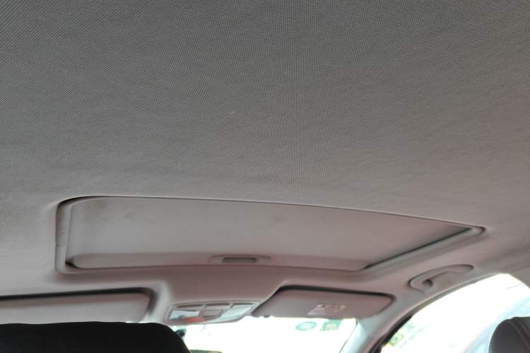 Used BAIC Senova X25 2015 1.5L Manual Elite Edition Headliner