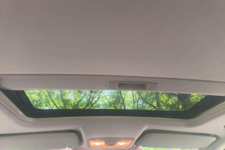 Used BAIC Senova X25 2015 1.5L Manual Elite Edition Headliner