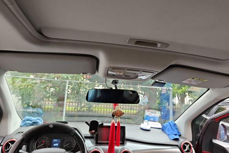 Used BAIC Senova X25 2015 1.5L Manual Elite Edition Headliner