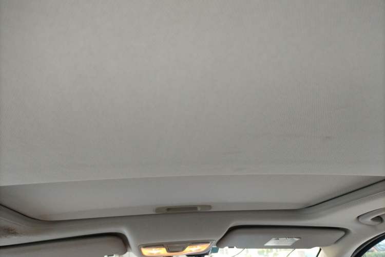 Used BAIC Senova X25 2015 1.5L Manual Elite Edition Headliner