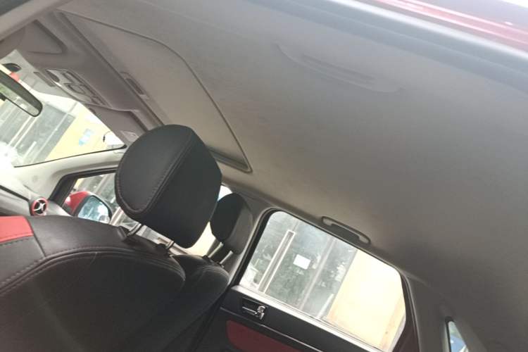 Used BAIC Senova X25 2015 1.5L Manual Elite Edition Headliner
