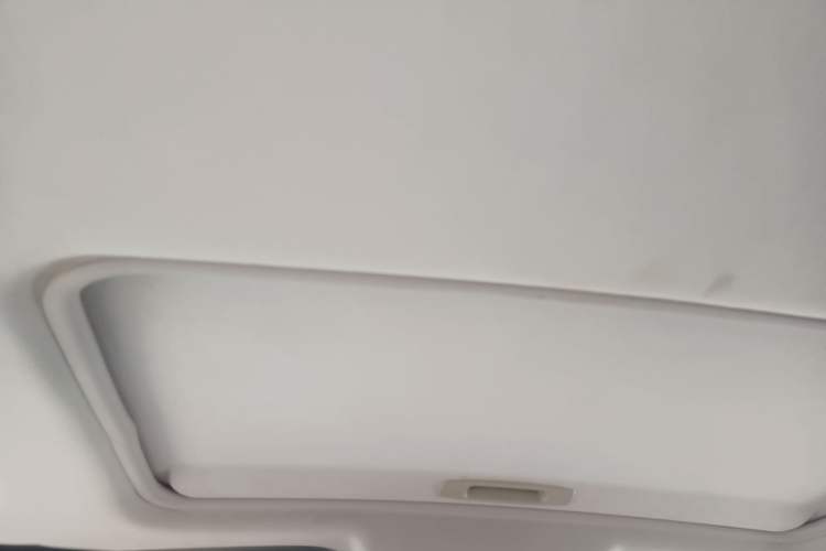 Used BAIC Senova X25 2015 1.5L Automatic Elite Model Headliner
