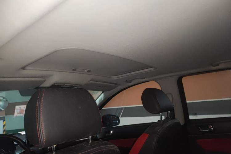 Used BAIC Senova X25 2015 1.5L Manual Elite Edition Headliner