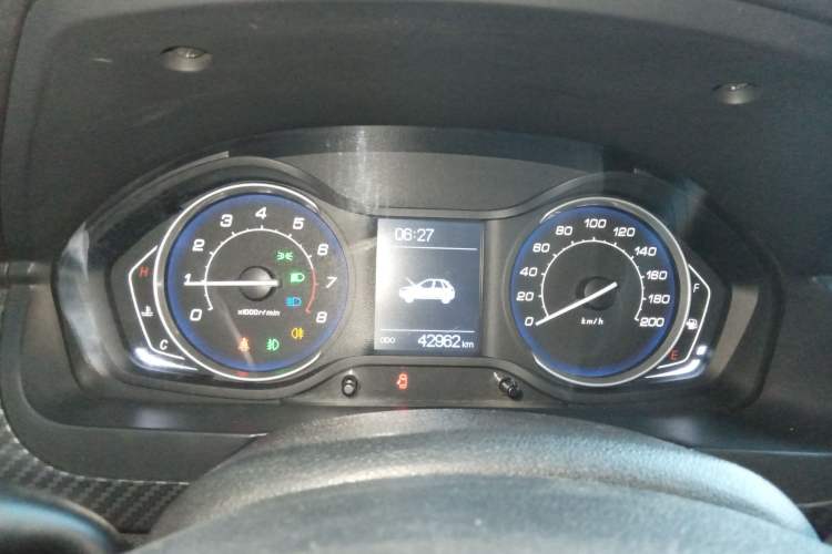 Used BAIC Senova X25 2015 1.5L Manual Elite Edition Instrument Cluster