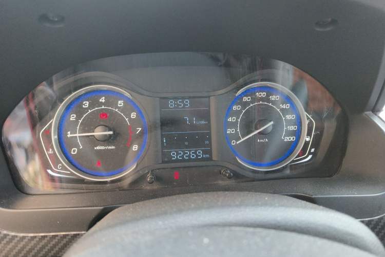 Used BAIC Senova X25 2015 1.5L manual Comfort trim level Instrument Cluster