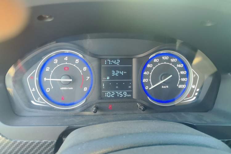 Used BAIC Senova X25 2015 1.5L manual Comfort trim level Instrument Cluster