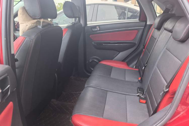 Used BAIC Senova X25 2015 1.5L Automatic Elite Model Interior 2