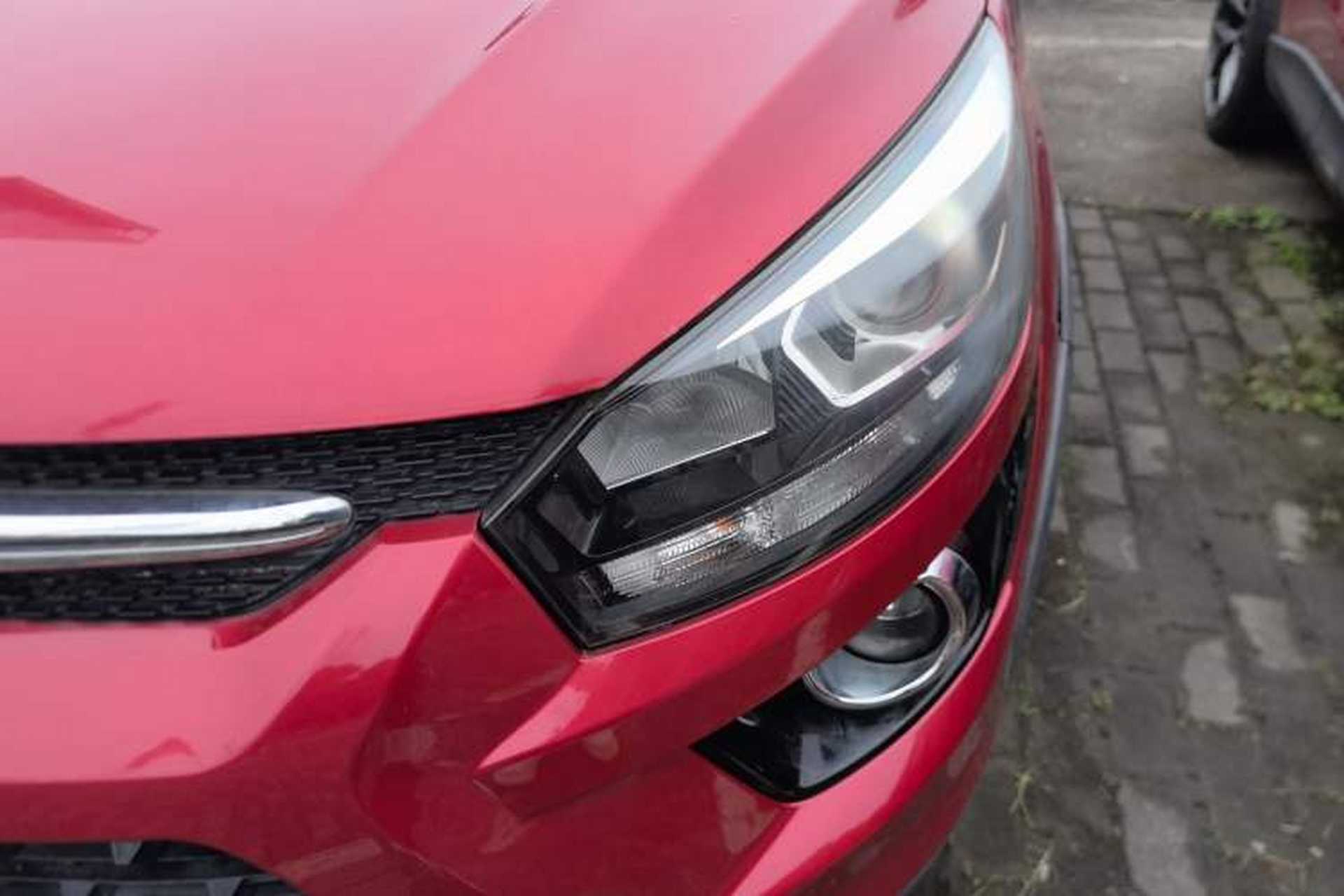 Used BAIC Senova X25 2015 1.5L Manual Elite Edition Left Front Headlight