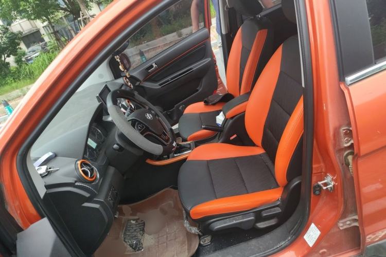 Used BAIC Senova X25 2015 1.5L Automatic Elite Model Left Front Seat