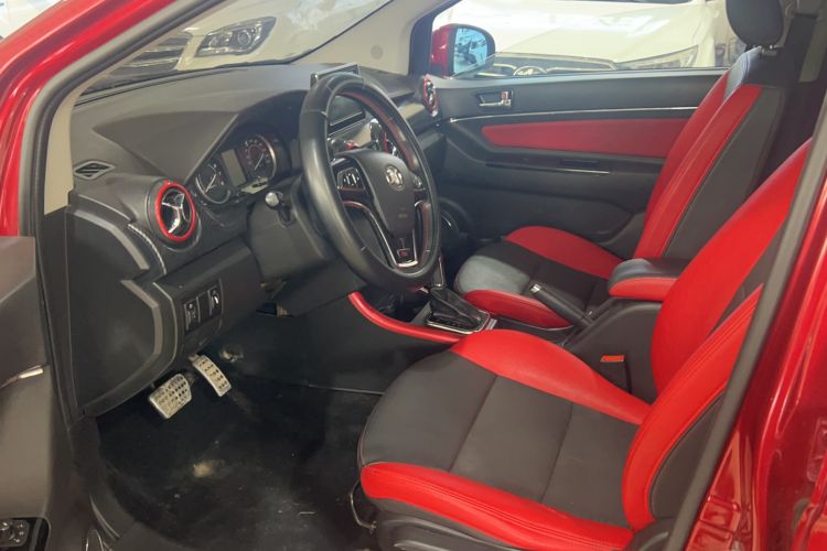 Used BAIC Senova X25 2015 1.5L Automatic Elite Model Left Front Seat