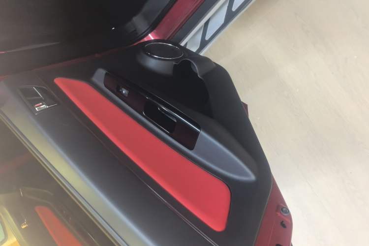 Used BAIC Senova X25 2015 1.5L Automatic Elite Model Left Rear Door Interior