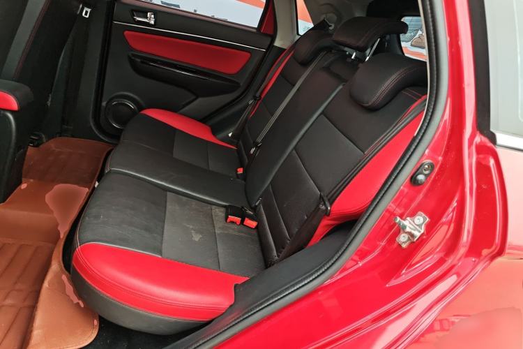 Used BAIC Senova X25 2015 1.5L Manual Elite Edition Left Rear Seat