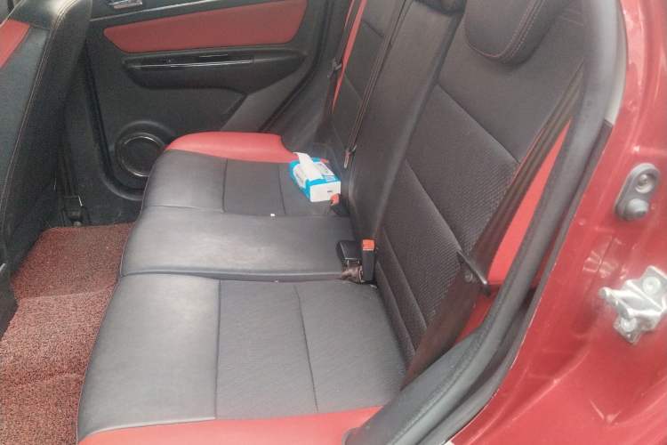 Used BAIC Senova X25 2015 1.5L Manual Elite Edition Left Rear Seat