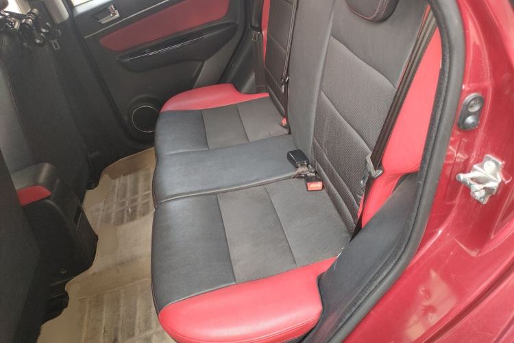 Used BAIC Senova X25 2015 1.5L Manual Elite Edition Left Rear Seat