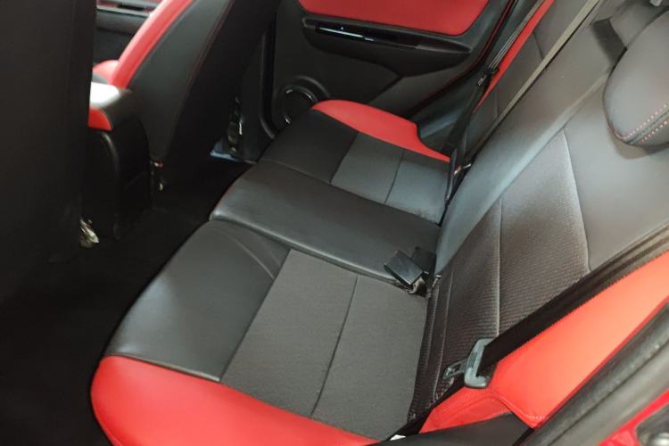 Used BAIC Senova X25 2015 1.5L Manual Elite Edition Left Rear Seat