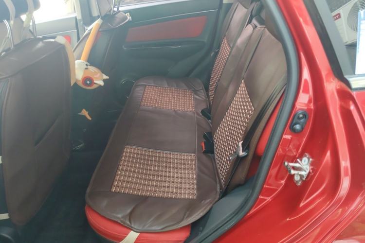 Used BAIC Senova X25 2015 1.5L Manual Elite Edition Left Rear Seat