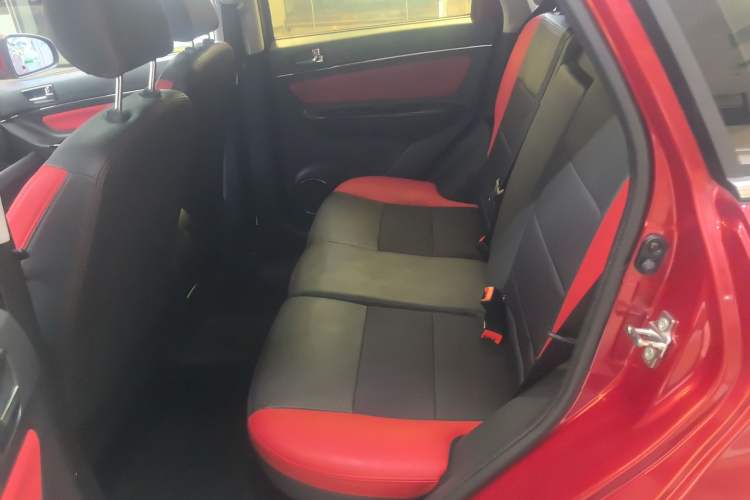 Used BAIC Senova X25 2015 1.5L Automatic Elite Model Left Rear Seat