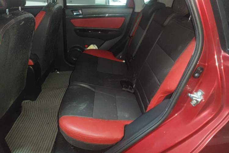 Used BAIC Senova X25 2015 1.5L Manual Elite Edition Left Rear Seat