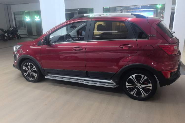 Used BAIC Senova X25 2015 1.5L Automatic Elite Model Left Side