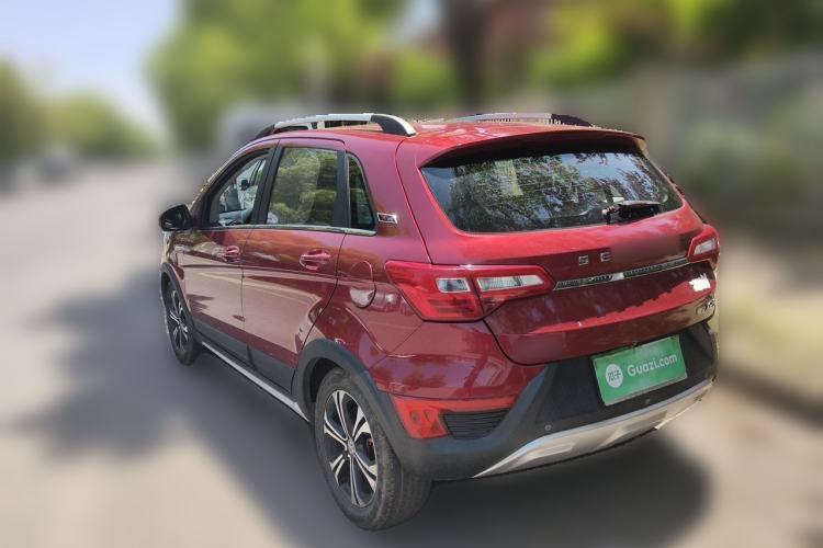 Used BAIC Senova X25 2015 1.5L Manual Elite Edition Rear Left 45 Deg