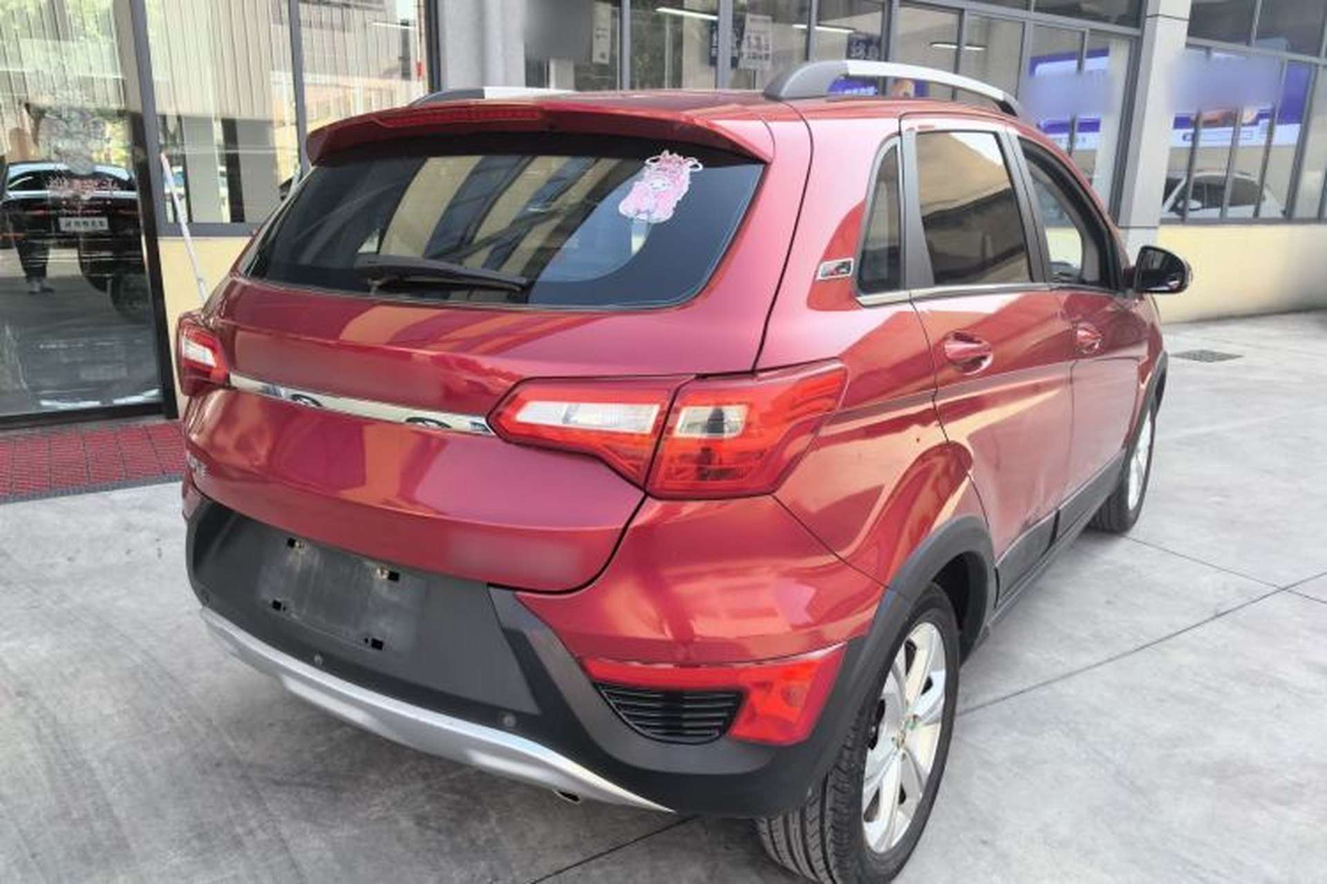 Used BAIC Senova X25 2015 1.5L manual Comfort trim level Rear Right 45 Deg