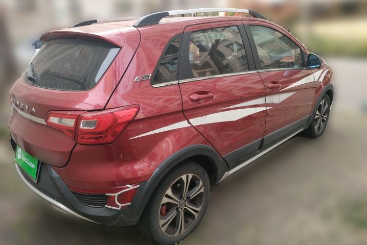 Used BAIC Senova X25 2015 1.5L Manual Elite Edition Rear Right 45 Deg