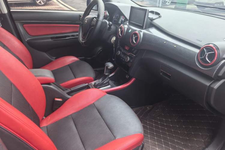 Used BAIC Senova X25 2015 1.5L Automatic Elite Model Right Front Seat