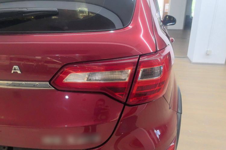 Used BAIC Senova X25 2015 1.5L Automatic Elite Model Right Rear Taillight